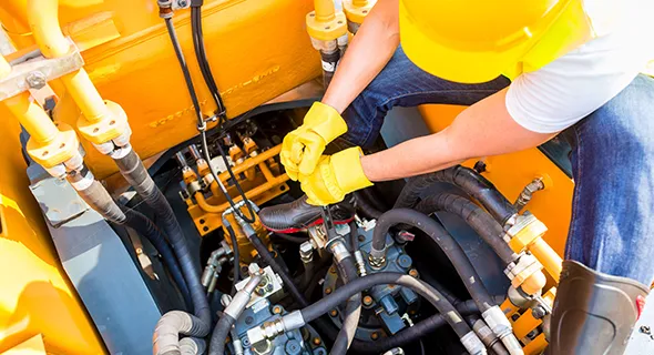 Heavy equipment repair solutions that reduce maintenance costs and improve machine longevity.